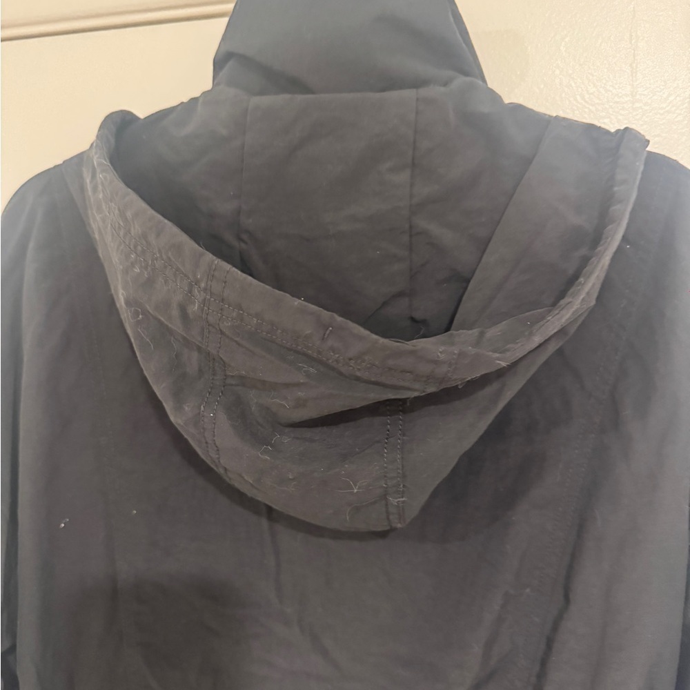 Calia by Carrie Underwood Black Lightweight Hooded Rain Anorak Jacket - Picture 2 of 5